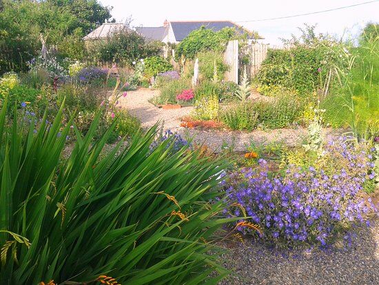 The Perennial Gardens Cafe and Shop