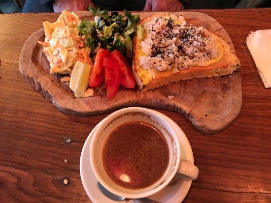 Ginhaus Deli