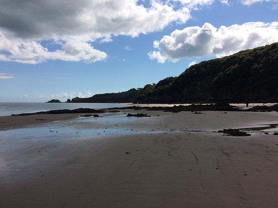 Saundersfoot Beach