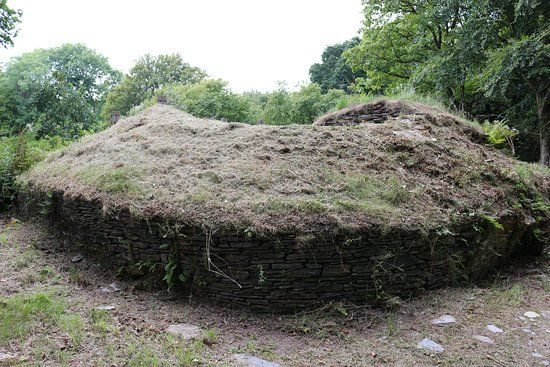 Nevern Castle