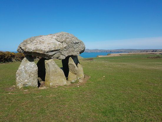 Carreg Samson
